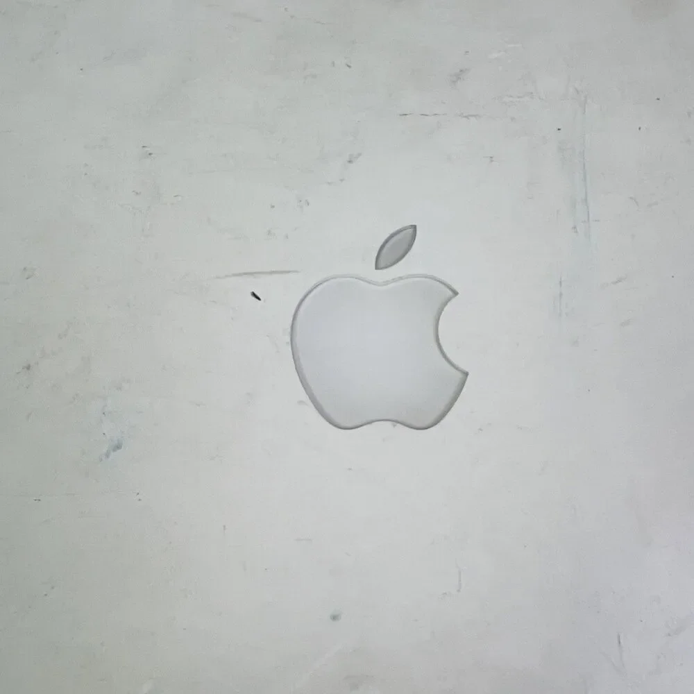 Apple Polycarbonate MacBook Laptop Parts/Repair A1181 *READ